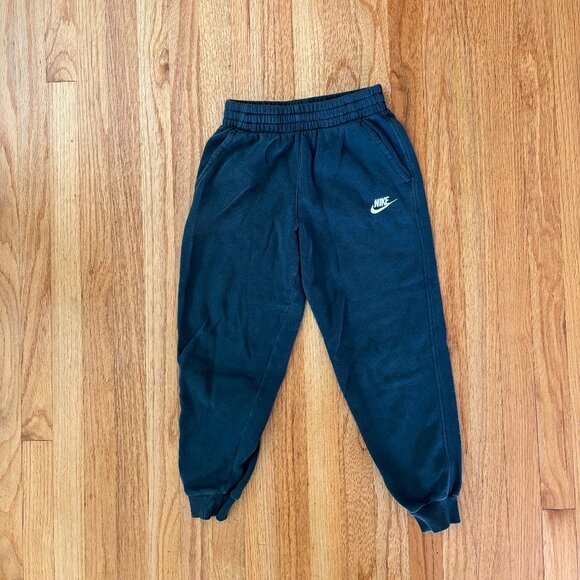 Nike Sportswear Kids Club Fleece sweatpants Big Kids M - Picture 2 of 5